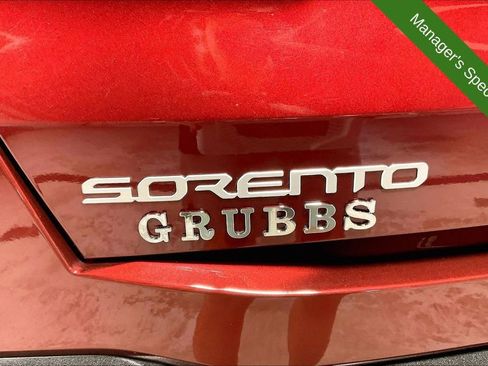 Used 2025 Kia Sorento EX w/ Panoramic Sunroof Package FWD image 40