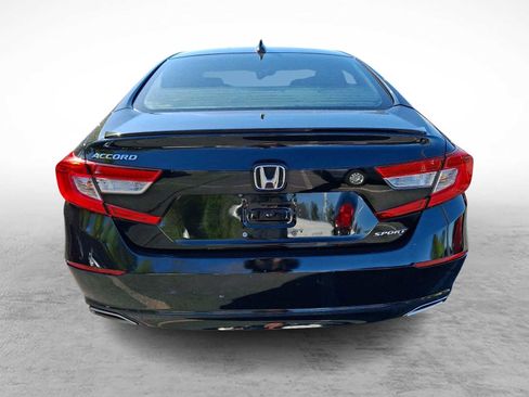 Used 2019 Honda Accord Sport image 5