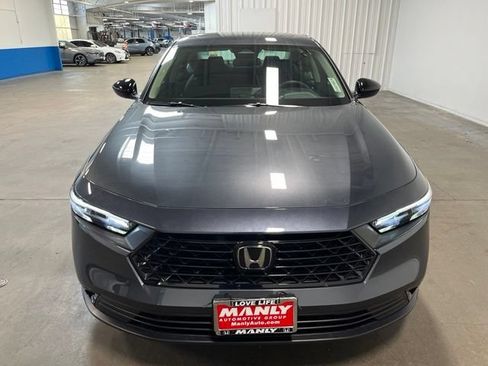 Used 2025 Honda Accord SE image 8