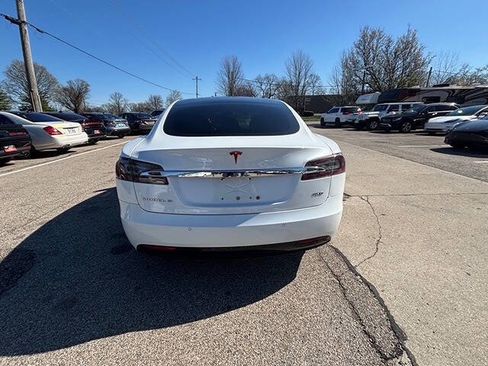 Used 2017 Tesla Model S 75D image 6