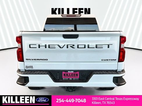 Used 2020 Chevrolet Silverado 1500 Custom w/ Custom Value Package RWD image 8