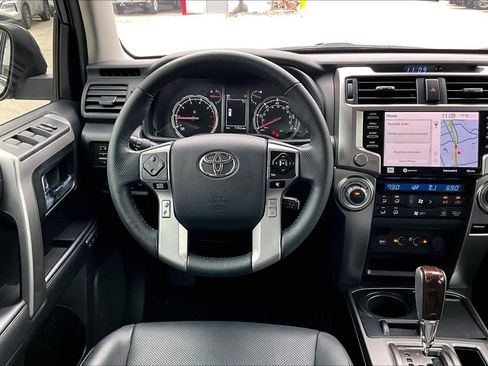Used 2024 Toyota 4Runner Limited image 5