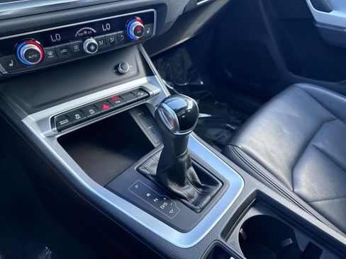 Used 2025 Audi Q3 2.0T Premium AWD/4WD image 24