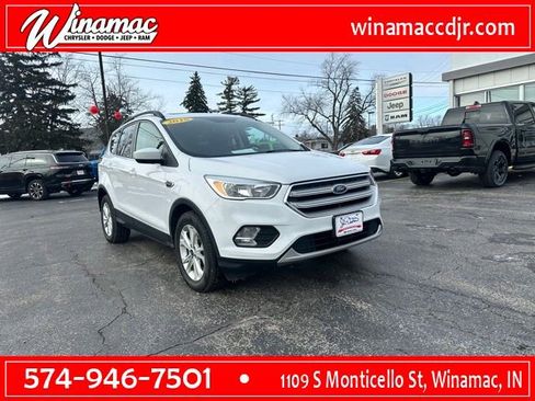 Used 2018 Ford Escape SE image 1