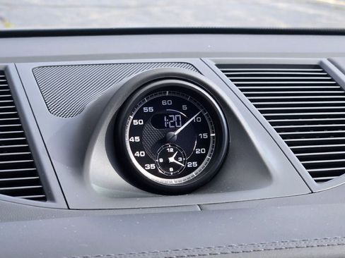 New 2026 Porsche Macan Turbo image 23