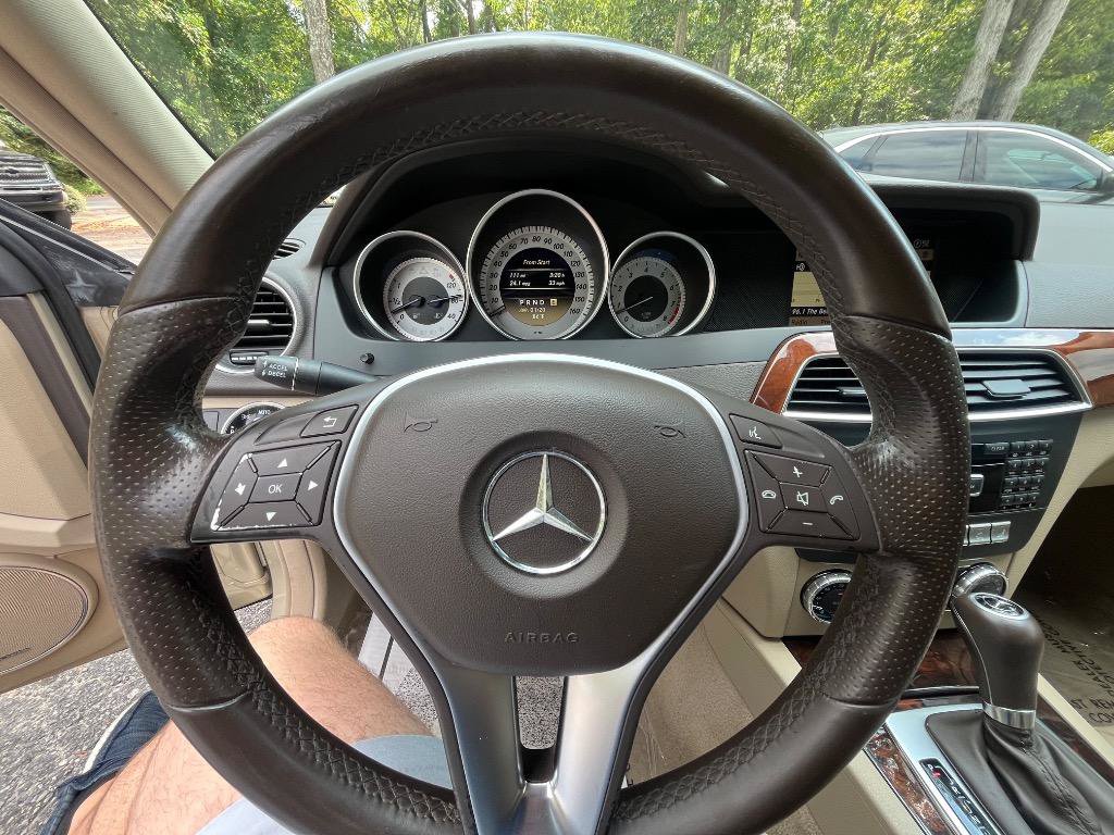 Used 2012 Mercedes-Benz C 300 4MATIC Sedan image 18