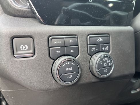 Used 2025 Chevrolet Silverado 1500 RST w/ All Star Edition Plus AWD/4WD image 7
