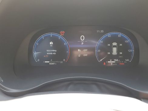 Used 2023 Toyota Highlander Limited FWD image 25