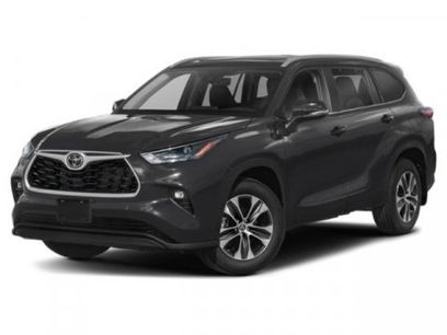 Used 2024 Toyota Highlander XLE