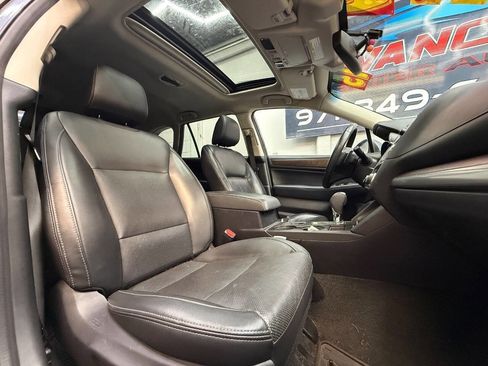 Used 2015 Subaru Outback 2.5i Limited image 6