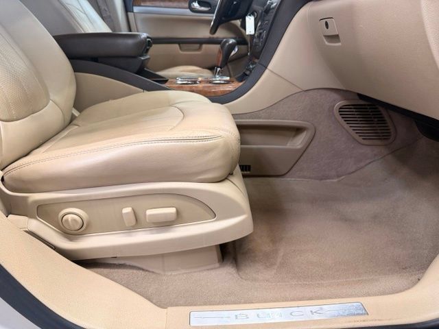 Used 2011 Buick Enclave CXL w/ Trailering Provision Package AWD/4WD image 25