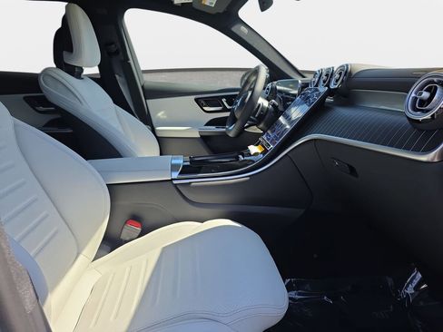 New 2026 Mercedes-Benz GLC 300 4MATIC image 10