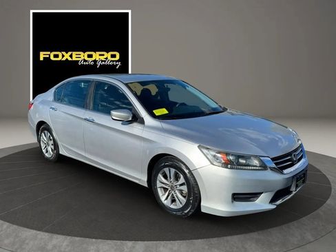 Used 2013 Honda Accord LX image 3