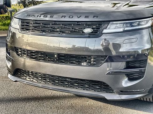 Certified 2023 Land Rover Range Rover Sport SE Dynamic image 9