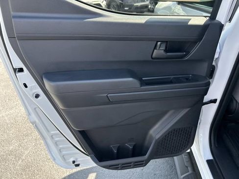 New 2026 Toyota Tacoma SR5 AWD/4WD image 18