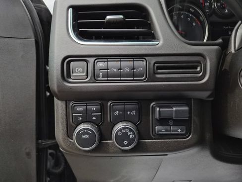 Used 2021 Chevrolet Tahoe RST w/ Luxury Package AWD/4WD image 19