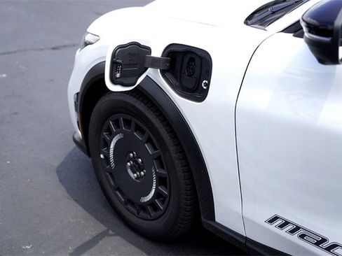 New 2025 Ford Mustang Mach-E GT image 33