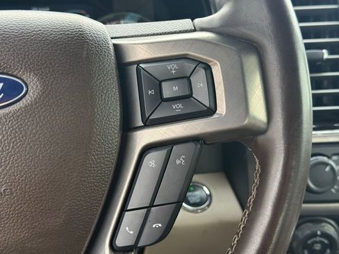 Used 2019 Ford F150 Limited image 16