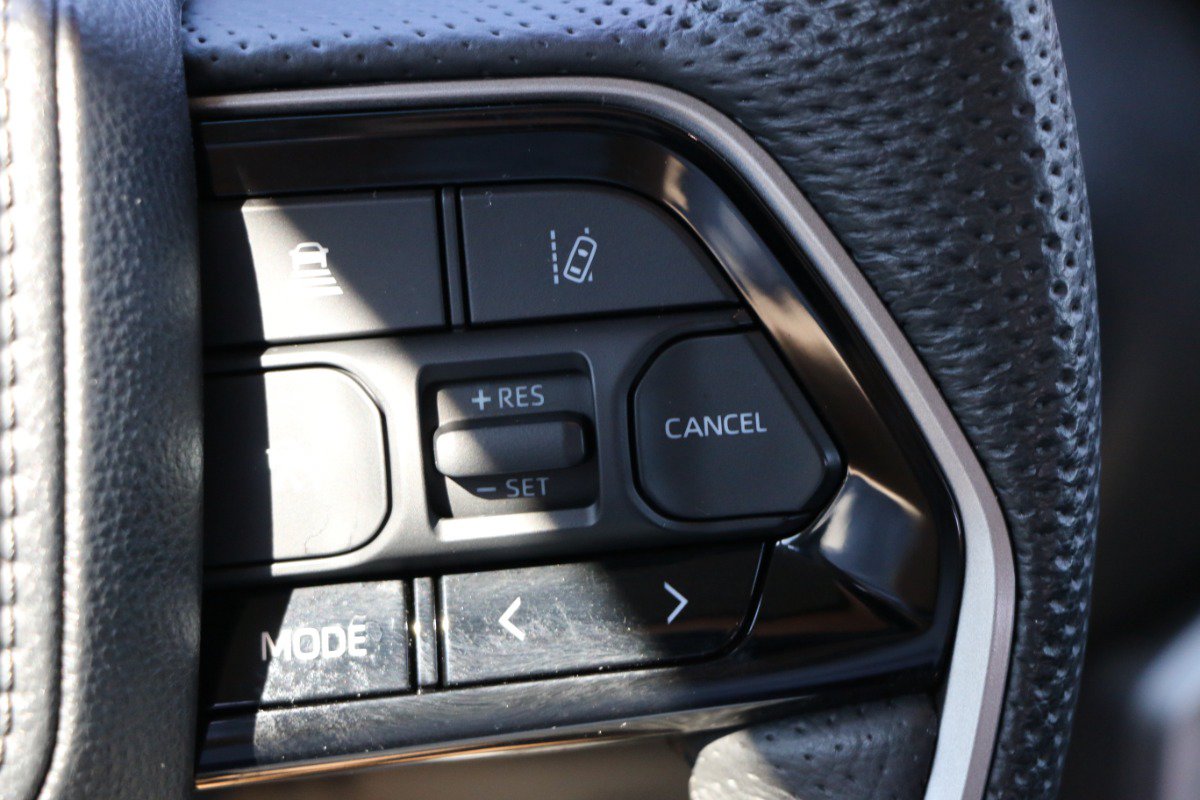 Used 2023 Toyota Tundra SR5 w/ SR5 Premium Package AWD/4WD image 19
