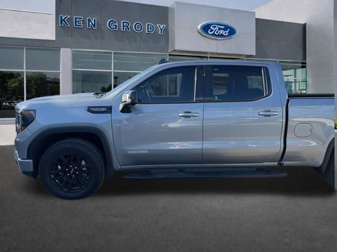 Used 2026 GMC Sierra 1500 Elevation w/ Elevation Premium Package image 3