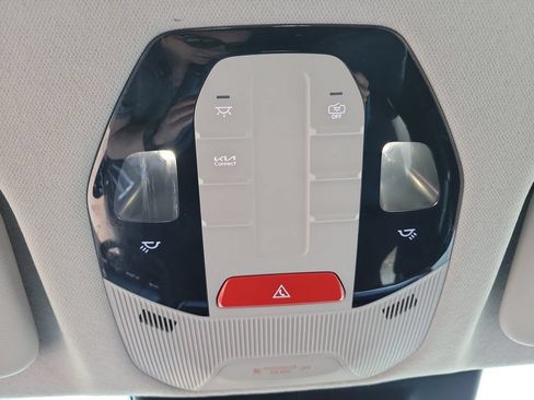 Used 2025 Kia K4 EX FWD image 22
