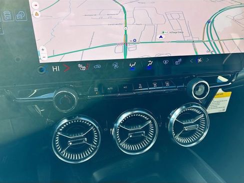 New 2024 Chevrolet Blazer EV LT image 16