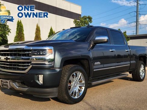 Used 2017 Chevrolet Silverado 1500 High Country AWD/4WD image 1