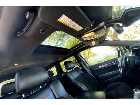 Used 2020 Jeep Grand Cherokee Trailhawk w/ Premium Lighting Group image 23