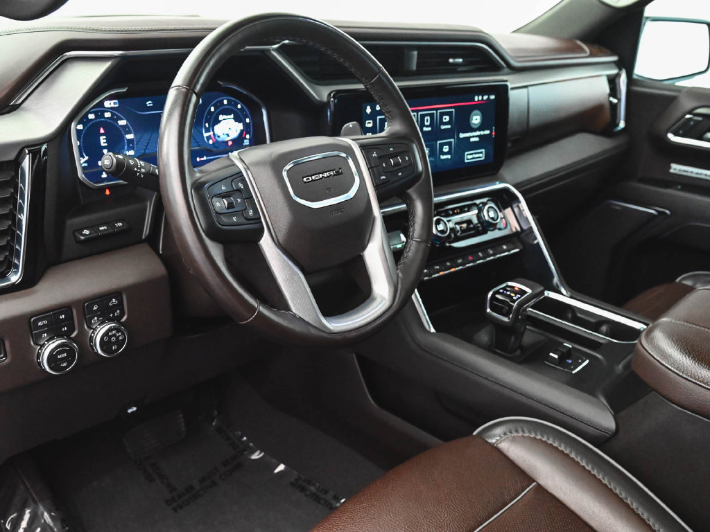 Used 2024 GMC Sierra 1500 Denali w/ Denali Reserve Package AWD/4WD image 15