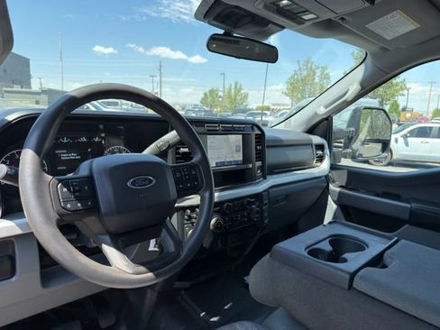 Used 2024 Ford F250 XLT w/ FX4 Off-Road Package AWD/4WD image 8