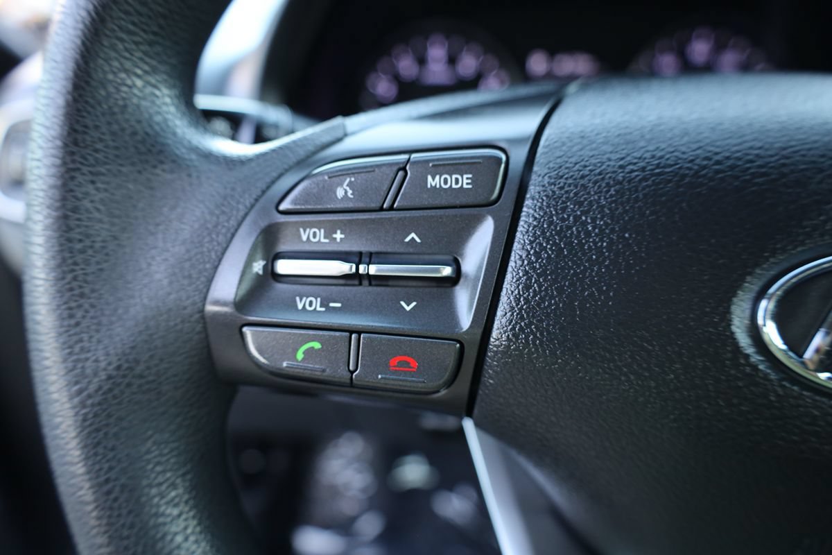 Used 2018 Hyundai Elantra GT FWD image 20