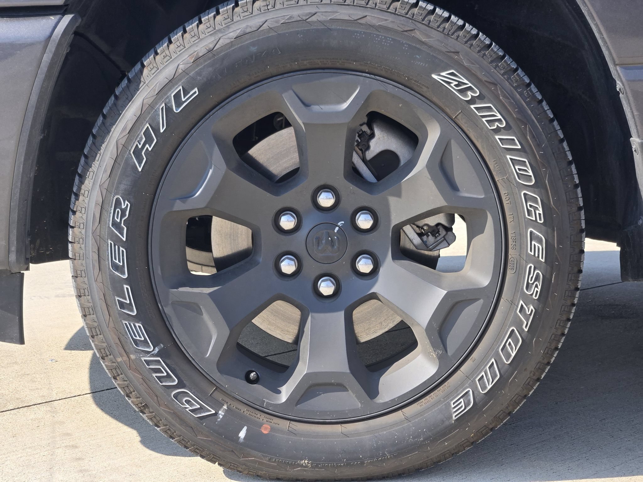 Used 2026 RAM 1500 Express AWD/4WD image 10