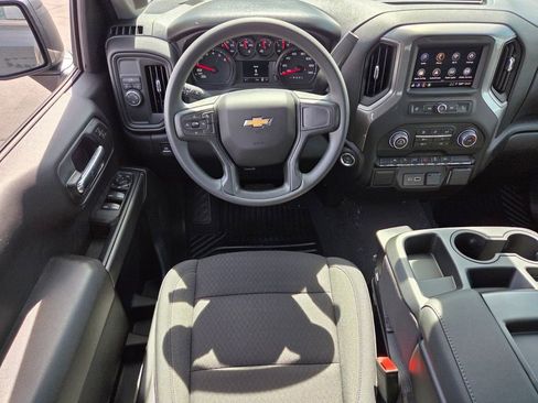 Used 2026 Chevrolet Silverado 1500 Custom RWD image 8