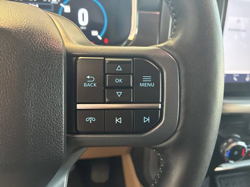 Used 2023 Ford F150 Lariat w/ Equipment Group 502A High AWD/4WD image 20