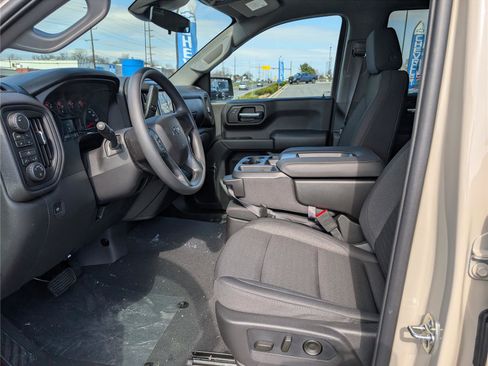New 2026 Chevrolet Silverado 1500 Custom Trail Boss w/ Dark Appearance Package AWD/4WD image 10