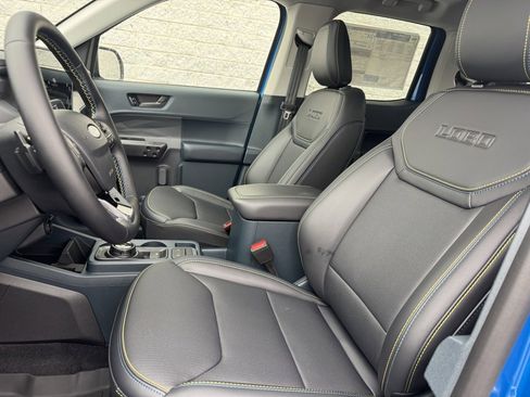 New 2025 Ford Maverick Lobo image 13