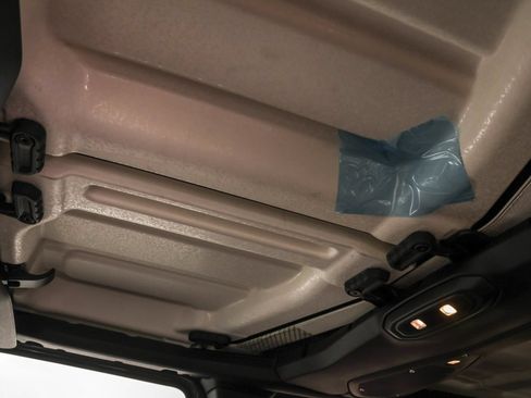 New 2026 Jeep Wrangler Unlimited Rubicon AWD/4WD image 6