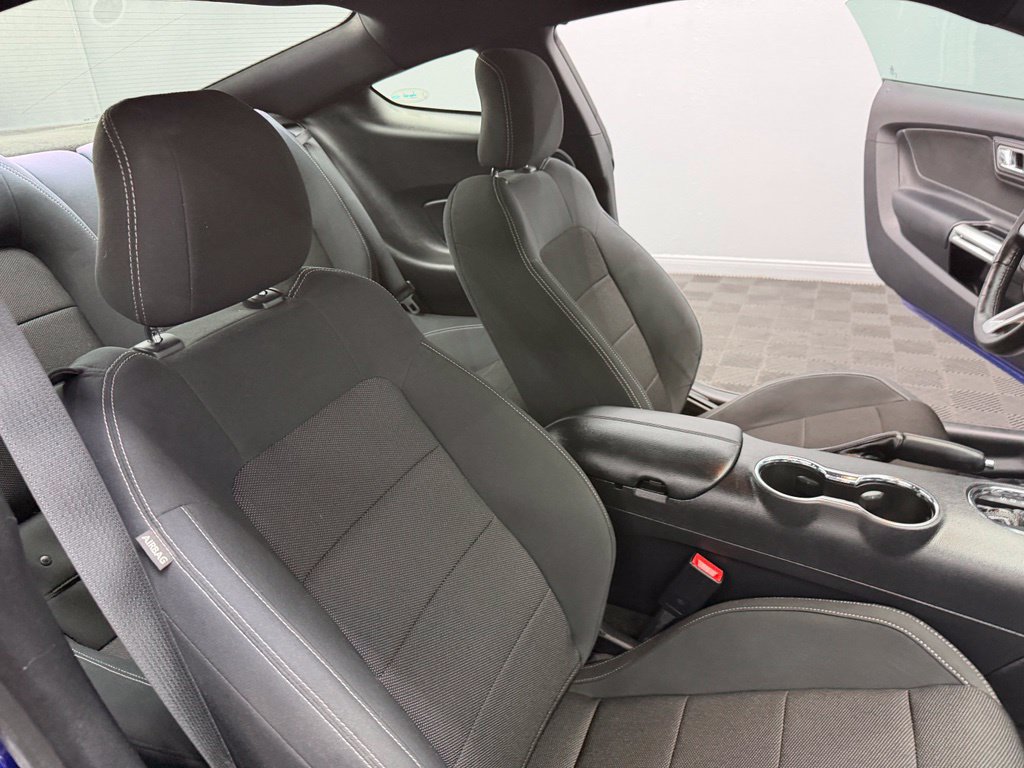 Used 2015 Ford Mustang Coupe RWD image 42