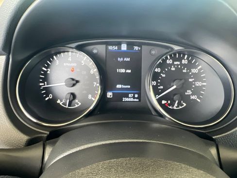 Certified 2022 Nissan Rogue Sport SL w/ Premium Package AWD/4WD image 64