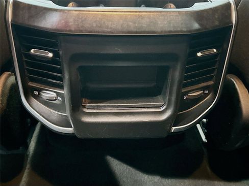 Used 2020 RAM 1500 HFE RWD image 16
