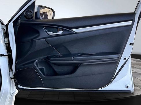 Used 2019 Honda Civic Sport image 24