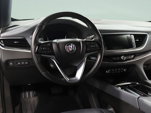 Used 2024 Buick Enclave Premium w/ LPO, Black Accent Package AWD/4WD image 9