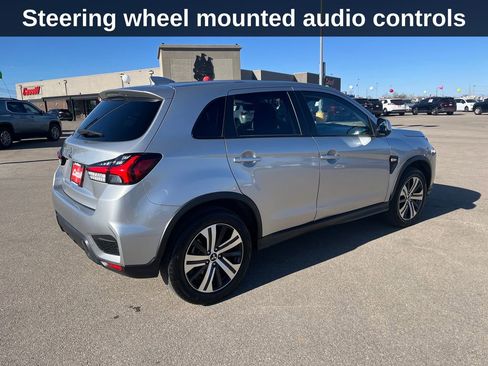 Used 2025 Mitsubishi Outlander Sport SE AWD/4WD image 6