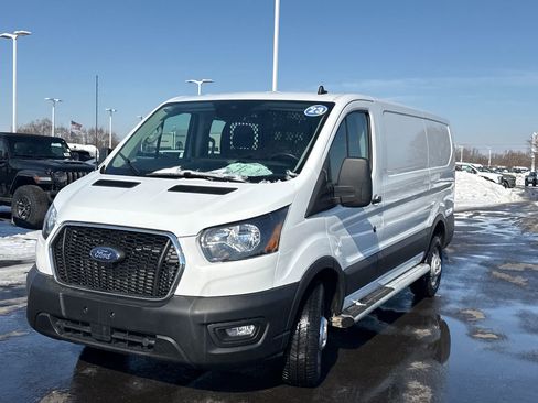 Used 2023 Ford Transit 250 Low Roof AWD w/ Exterior Upgrade Package image 7