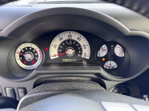 Used 2014 Toyota FJ Cruiser 4WD w/ Upgrade Package image 24