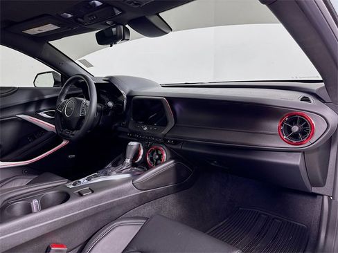 Used 2023 Chevrolet Camaro SS image 30