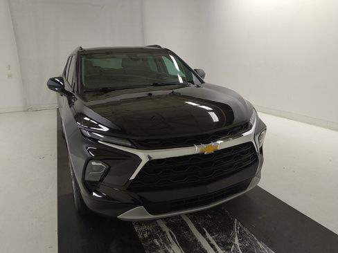 Used 2024 Chevrolet Blazer LT w/ Convenience Package FWD image 14