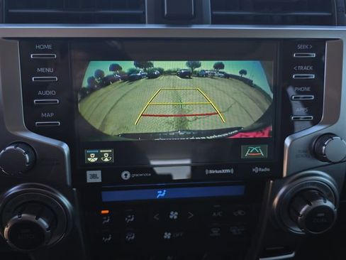 Used 2024 Toyota 4Runner Limited AWD/4WD image 23