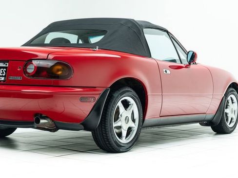 Used 1990 MAZDA MX-5 Miata RWD image 14