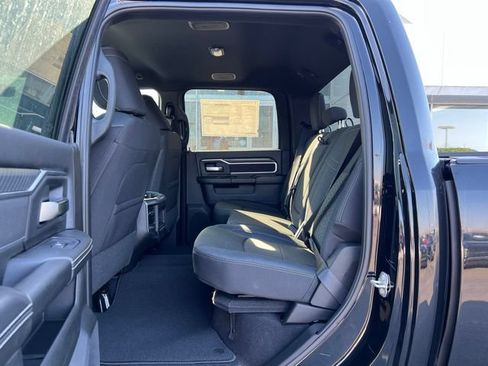 New 2026 RAM 3500 Big Horn AWD/4WD image 22